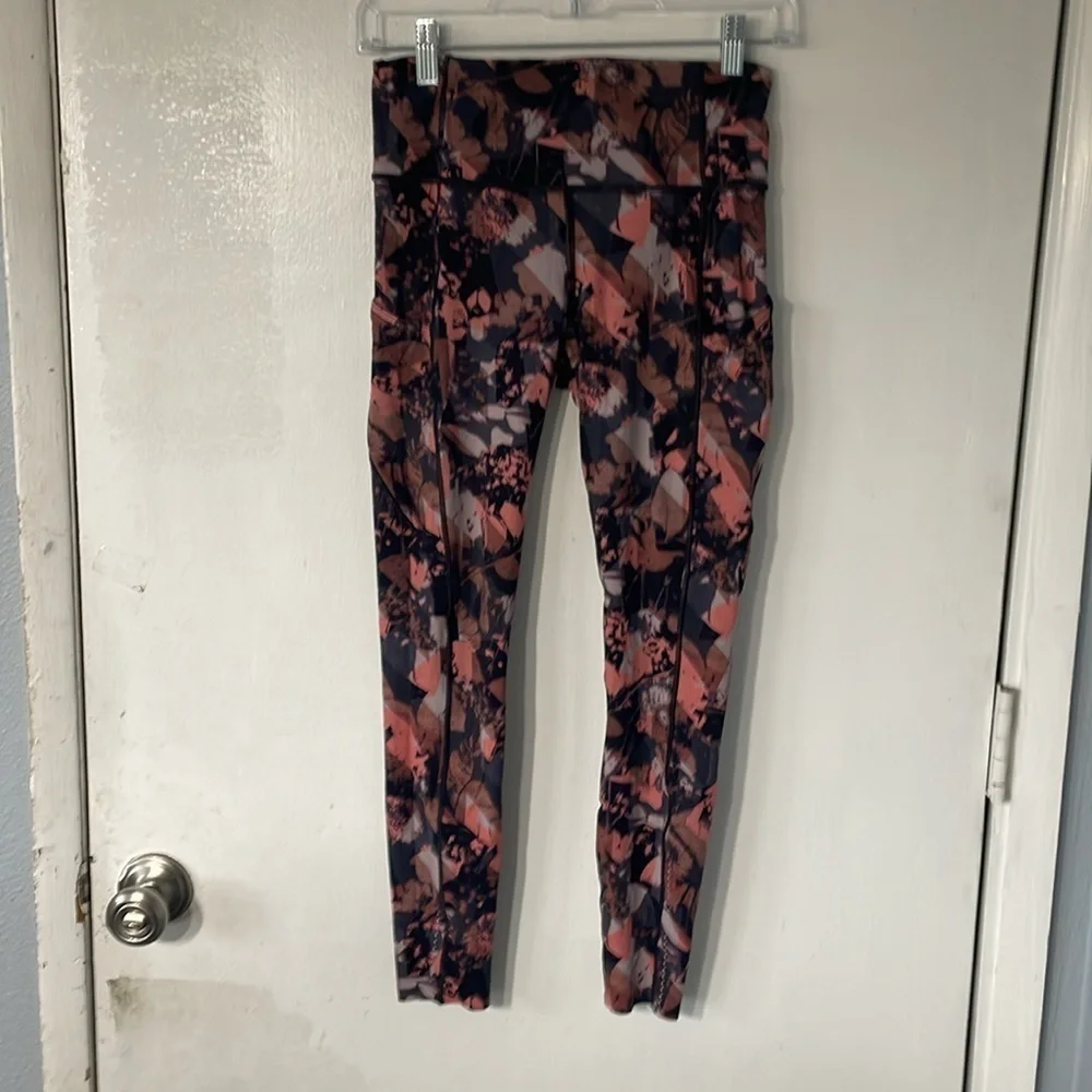 Lululemon speed up tight leggings 24”